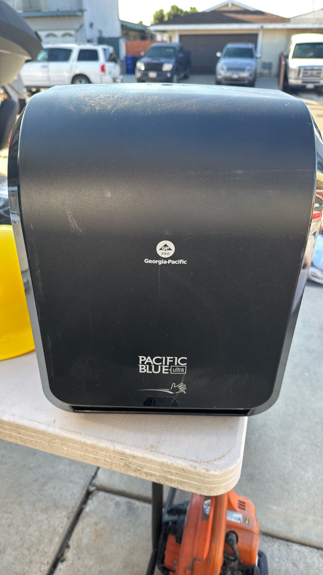 Automátic Paper Towel Dispenser 