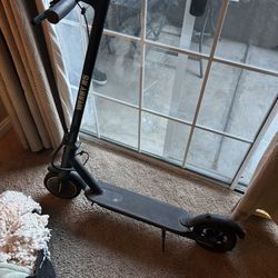 WEHRY H5 Electric Scooter Great Condition 