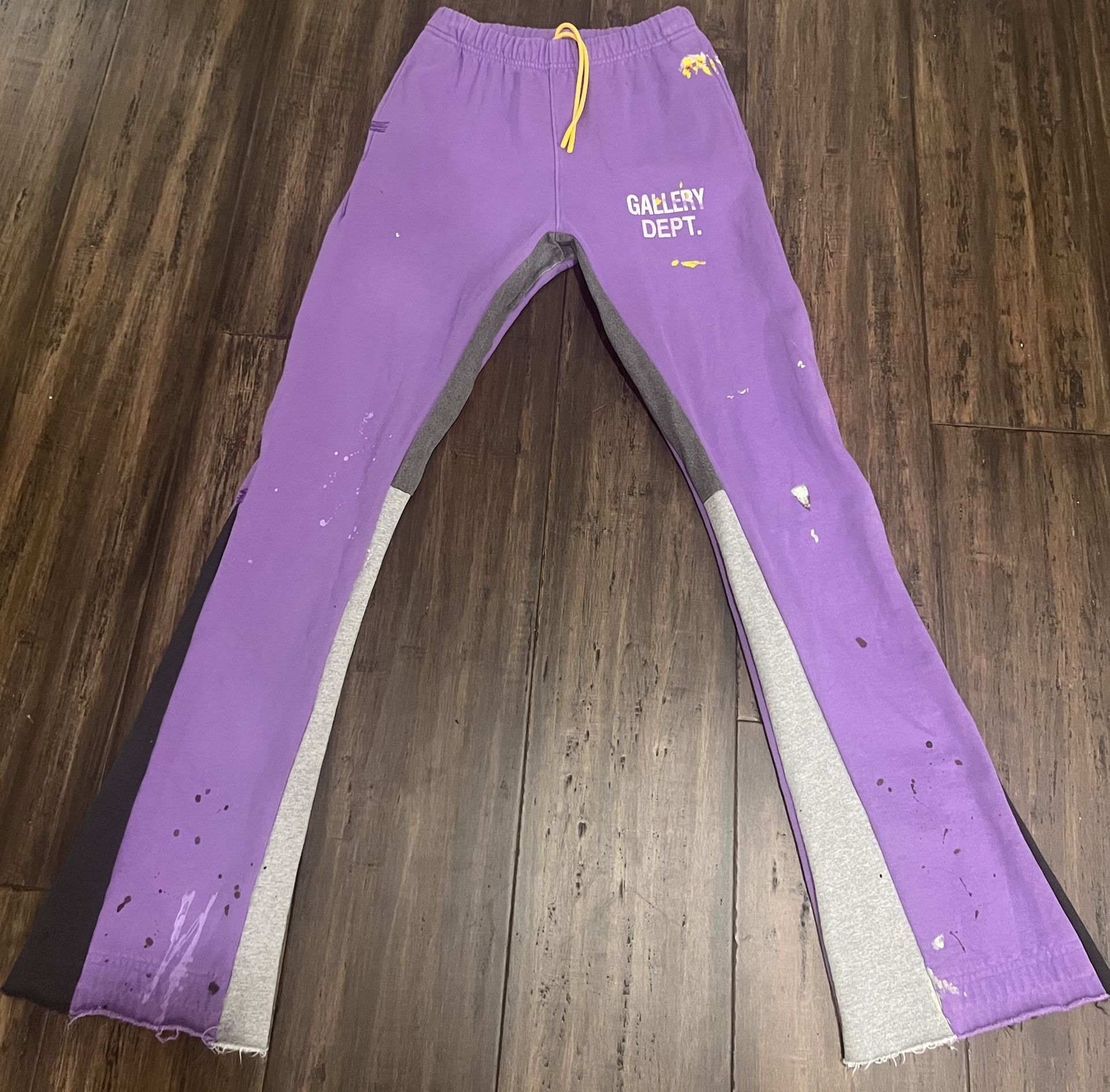 GALLERY DEPT GD PAINTED FLARE SWEATPANT- PURPLE SIZE XS