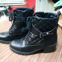 Madden Girl Harlow Black Combat Boots - Women's Size 9M