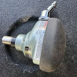 Hitachi Pneumatic Palm Hammer 