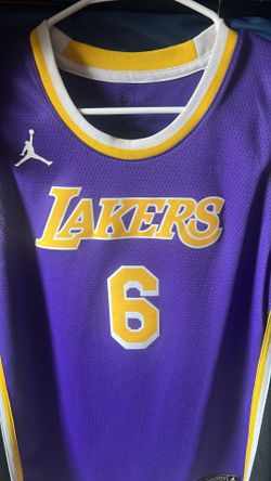 LeBron Jersey 