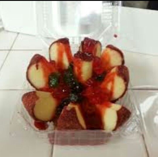 ** Mercedes Apples**