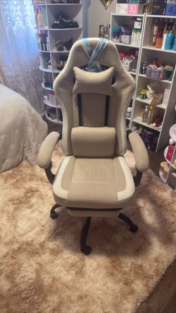 Computer gamer chair Computer gamer chair