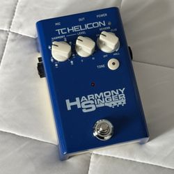 TC HELICON Harmony Singer 