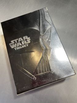 Star Wars Trilogy 4 DVD Box Set (Ep lV, V, Vl)