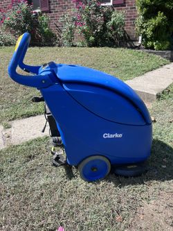 Clarke® CA30 20B 20" Cordless Floor Auto Scrubber - Battery powered