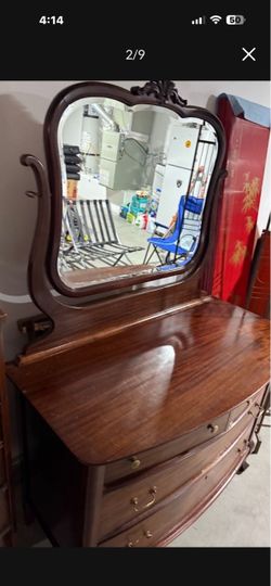 Very rare Antique dresser with mirror Wide:46”inches Deep:20” inches High: 35” inches Some scratches here and there but everything works