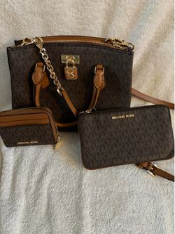 Michael Kors tote with matching wallet and coin bag