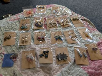 Costume earring lot