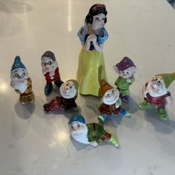 Vintage 1950’ss Disney Figurines Snow White & Dwarves