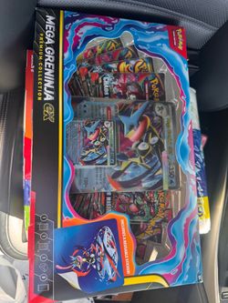 Pokémon Mega Greninja EX Premium Collection Box