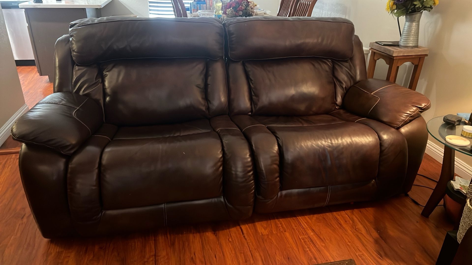 Electric Recline Leather Couches