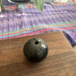 Santa Clara Pueblo Blackware Jar – Signed “Bidell” 1993, Hand-Carved New Mexico Pottery