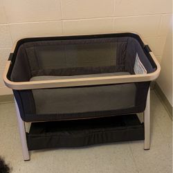 Baby Crib 