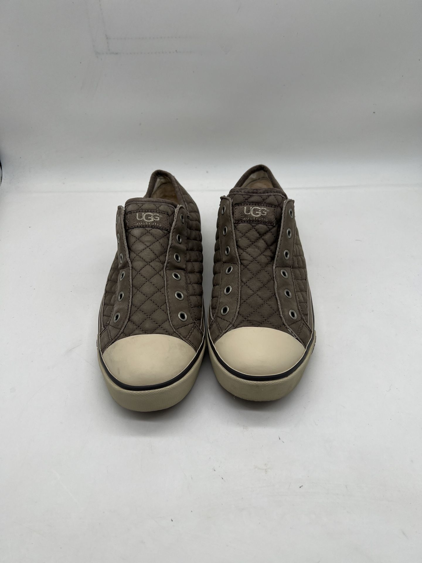 Ugg Laela Grey quilted sneakers size 8
