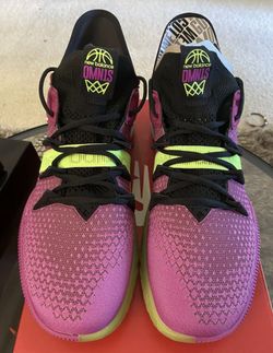 New Balance OMN1S size 11 men