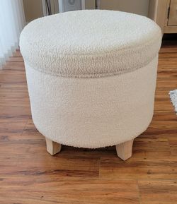 Round Boucle Storage Ottoman with Wood Legs