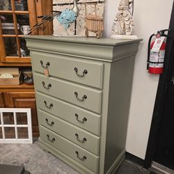 Newly refinished 5 drawer dresser