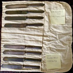8 Vintage Rogers Knives And Cloth Storage Bag
