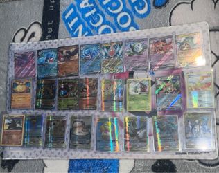 Pokémon card lot over 100 cards