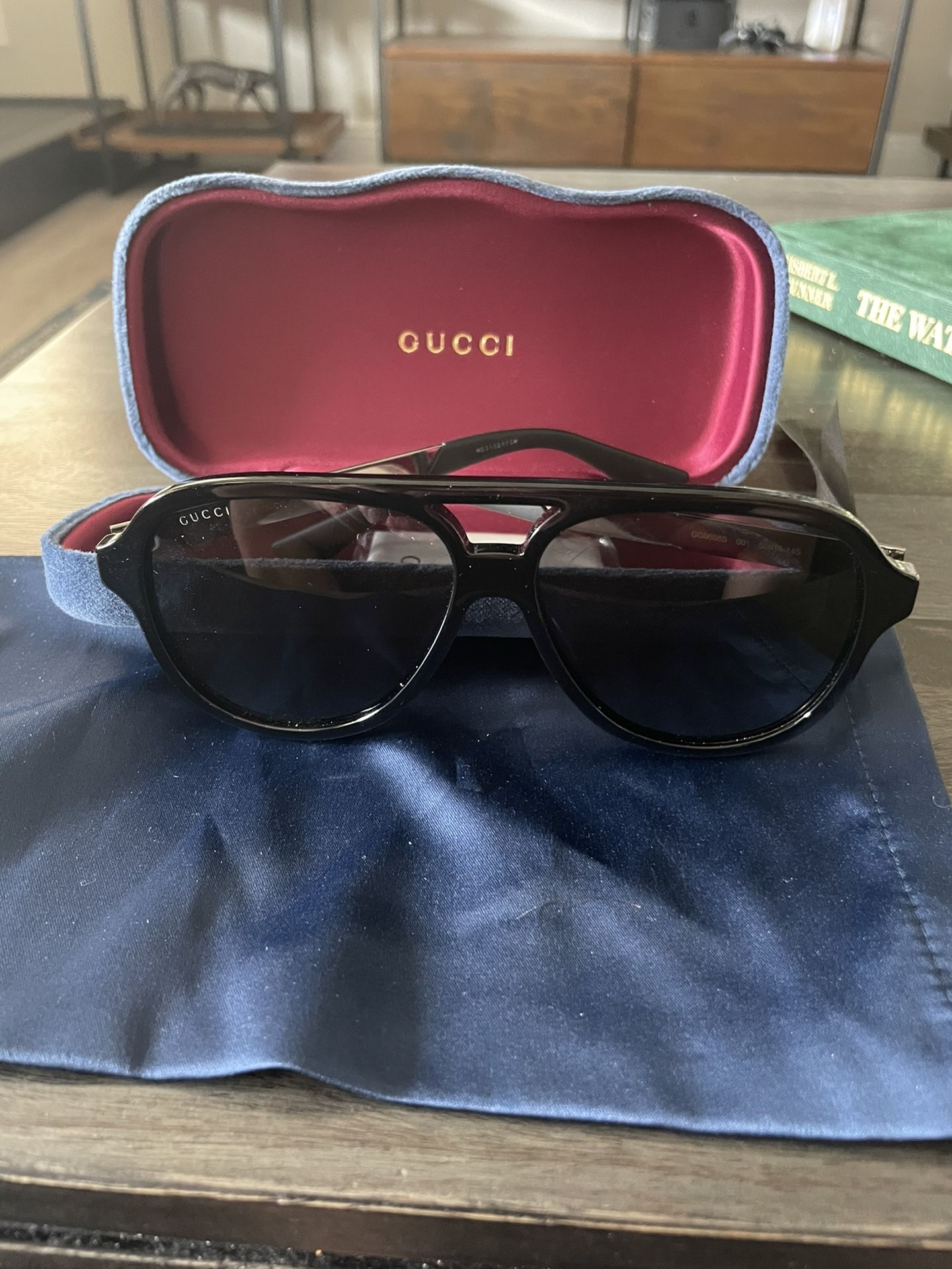 Gucci Aviator Sunglasses
