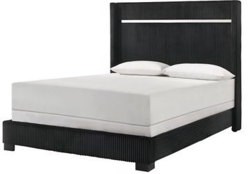 MAJOR DEAL ALERT! BRAND NEW KING SIZE BEDFRAME