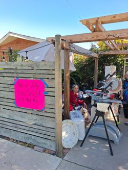 GARAGE SALE
