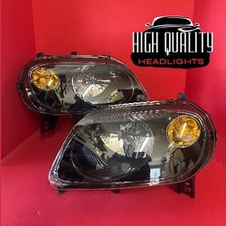 Chevy HHR 2006. 2011 Headlights.