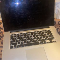 Broken Screen Laptop MacBook Pro