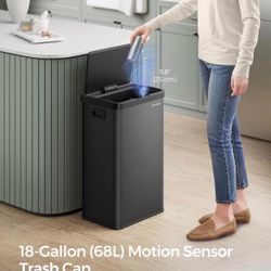 Motion Sensor Trash Can, 18-Gallon (68L) Automatic Kitchen Garbage Can with Stay-Open Lid, Soft Close, Stainless Steel, 15 Trash Bags Incl