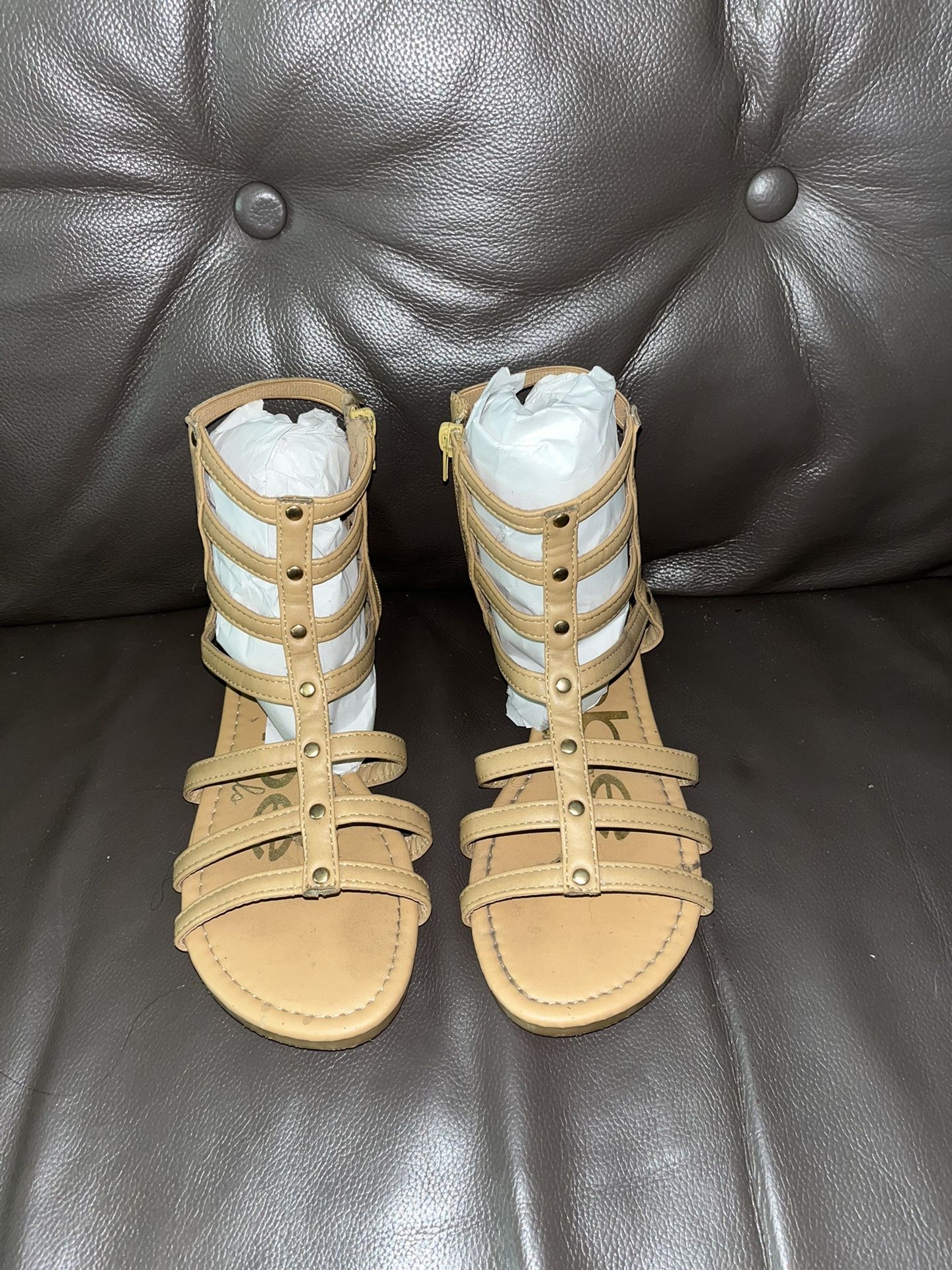 Girls Size 2 Gladiator Sandals
