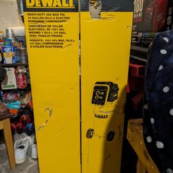 DeWalt Portable Air Compressor 