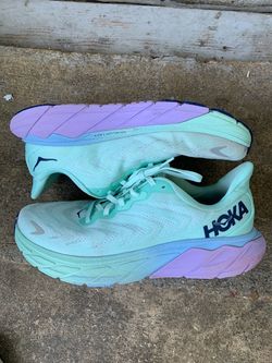 Hoka Womans Size 9.5