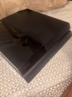 Sony PlayStation 4 500GB Gaming Console - Black (CUH-1001A)