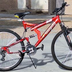 Mongoose Mountain Bike Size 26  Full Suspension 