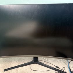 Samsung 32-inch curved monitor