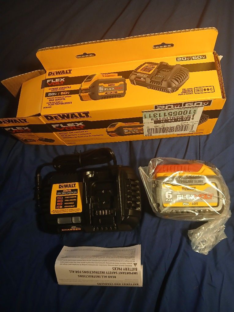 Dewalt Flex Volt Battery & Charger Kit