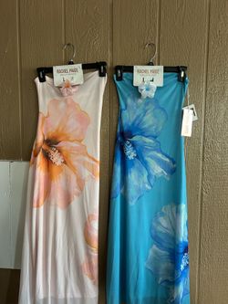 Dresses/Sets