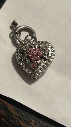Heart picture locket