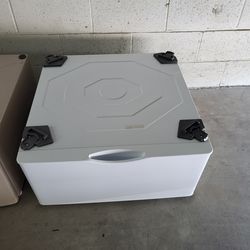Samsung Pedestal/Drawer
