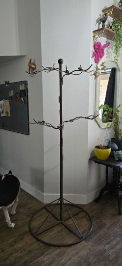 Hat rack / plant hanger