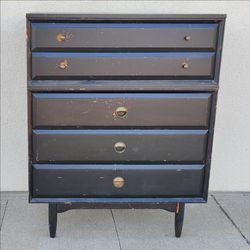 Mid Century Modern LA Period Dresser Bureau Chest of 5 Drawers