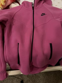 Pink Nike Tech