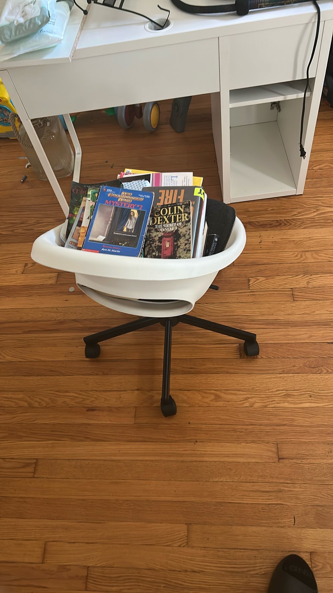Desk With Airfryer And books *SALE