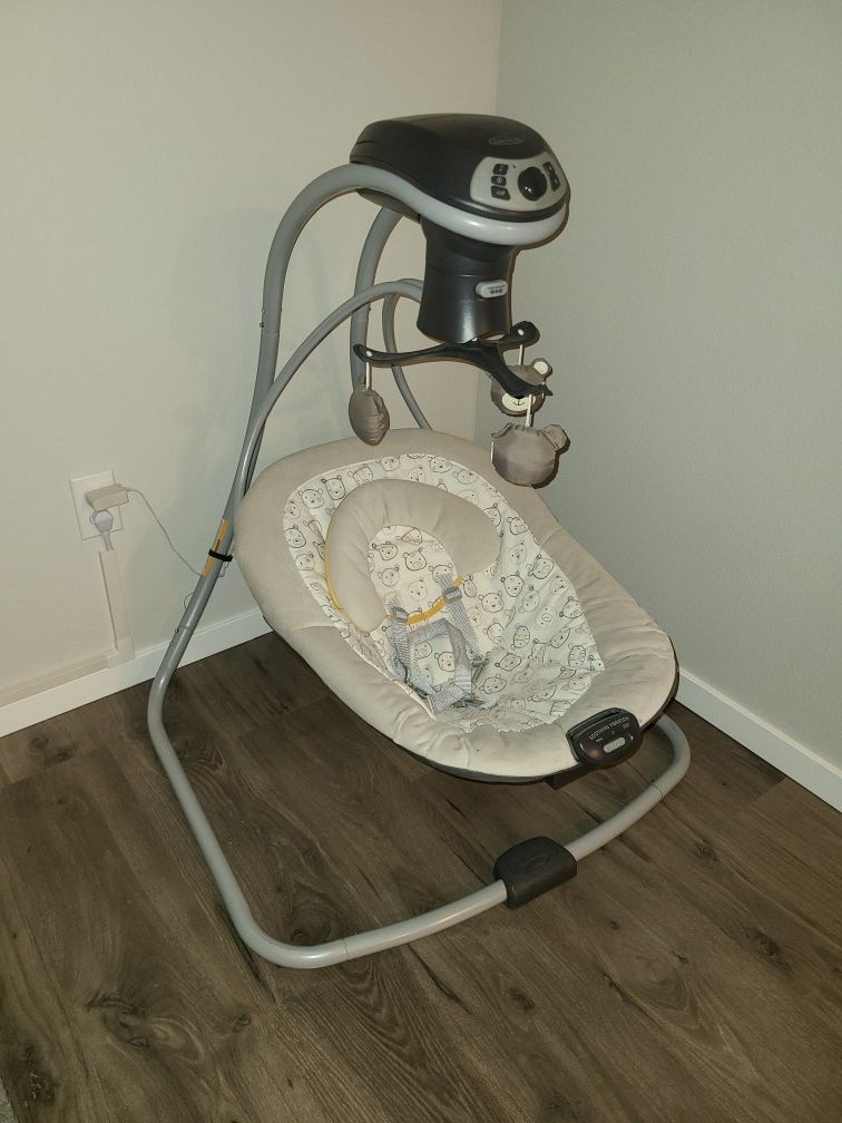 Graco Simple Sway LX Baby Swing Teddy for Sale in Everett, WA OfferUp