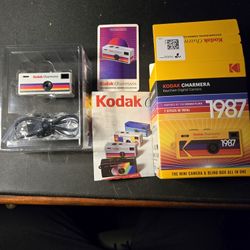 Kodak Charmera Keychain Camera Gray Trade