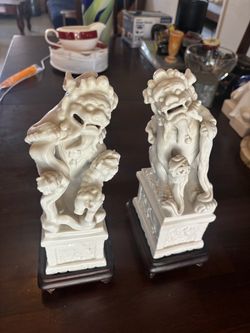 Pair of White Japanese Porcelain Foo Dog Figurines