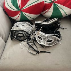 Christmas masquerade black and white mask 7 white and 13 black  