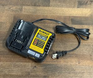 NEW DEWALT DCB1104 12V/20V MAX Lithium Ion Charger